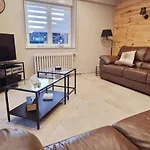 Moderne Et Calme Avec Local Separe Pour Skis Et Velos Prázdninový dům Cornimont