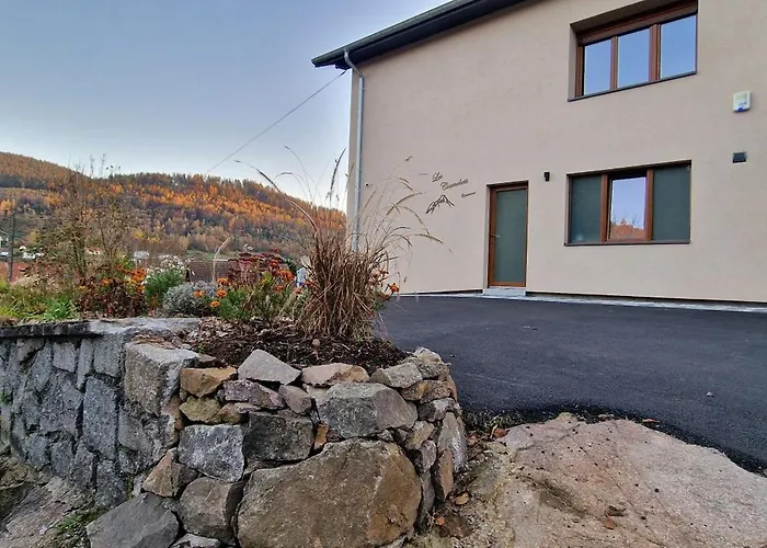 Prázdninový dům Moderne Et Calme Avec Local Separe Pour Skis Et Velos Cornimont