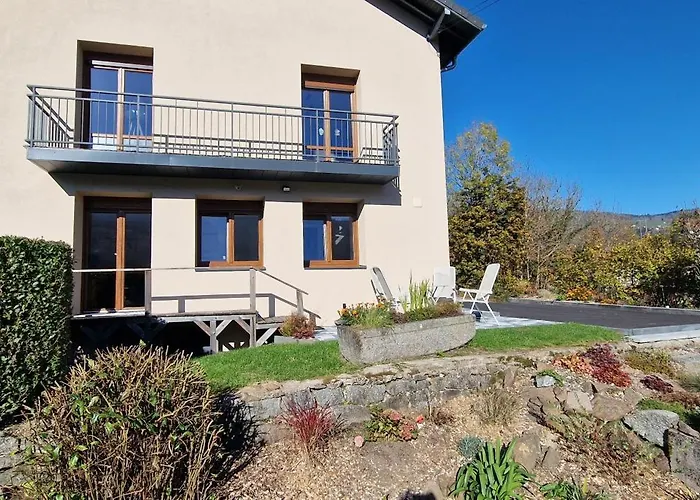 Moderne Et Calme Avec Local Separe Pour Skis Et Velos