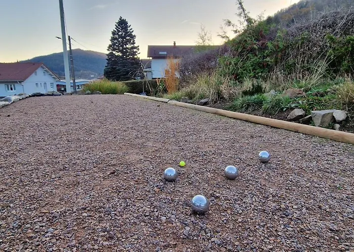 펜션 Moderne Et Calme Avec Local Separe Pour Skis Et Velos